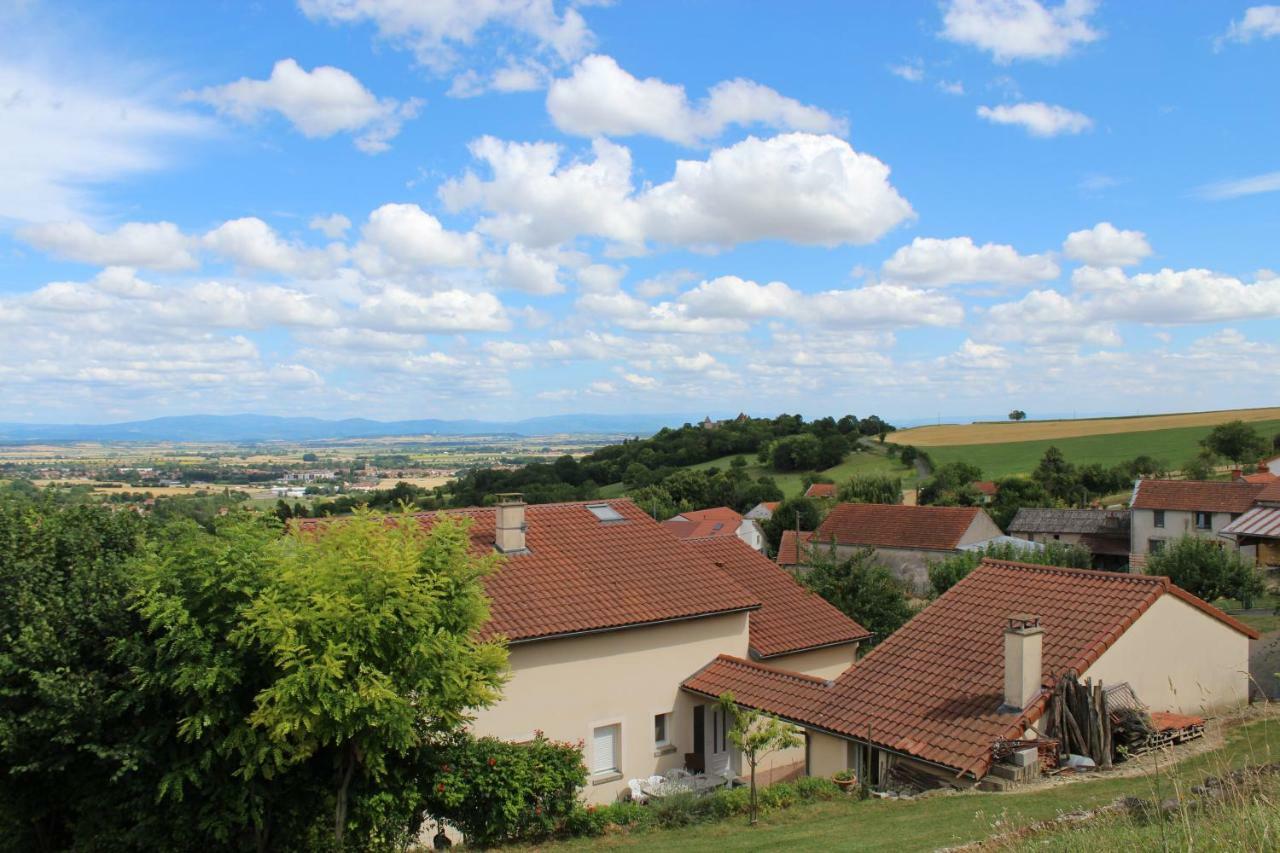 LES MONNATS GITE 8 personnes à la campagne Villa Chaptuzat Esterno foto